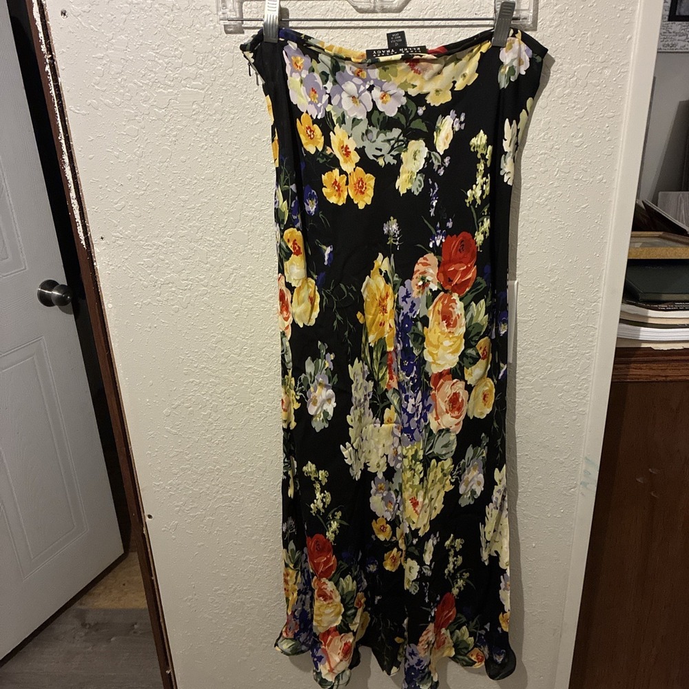 Vtg Linda Allard Ellen Tracy Flower Skirt Size 12 100% Silk